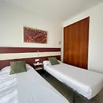 Agi Rodas Apartments